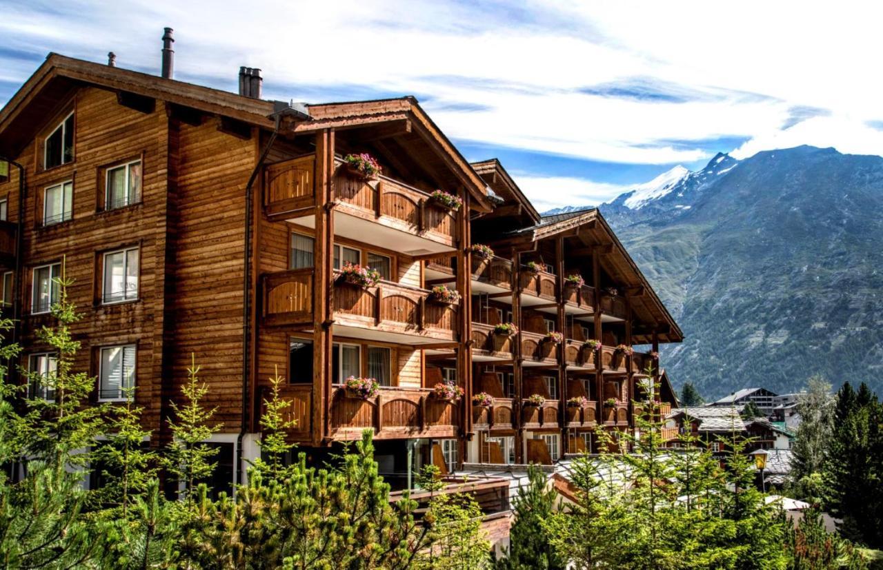 Wellnesshotel Schweizerhof Saas-Fee Bagian luar foto