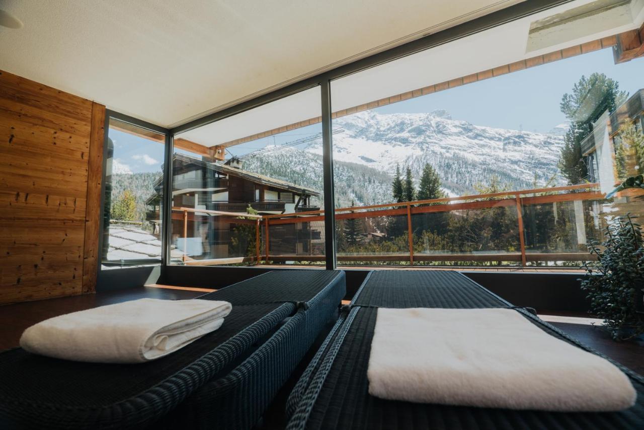 Wellnesshotel Schweizerhof Saas-Fee Bagian luar foto