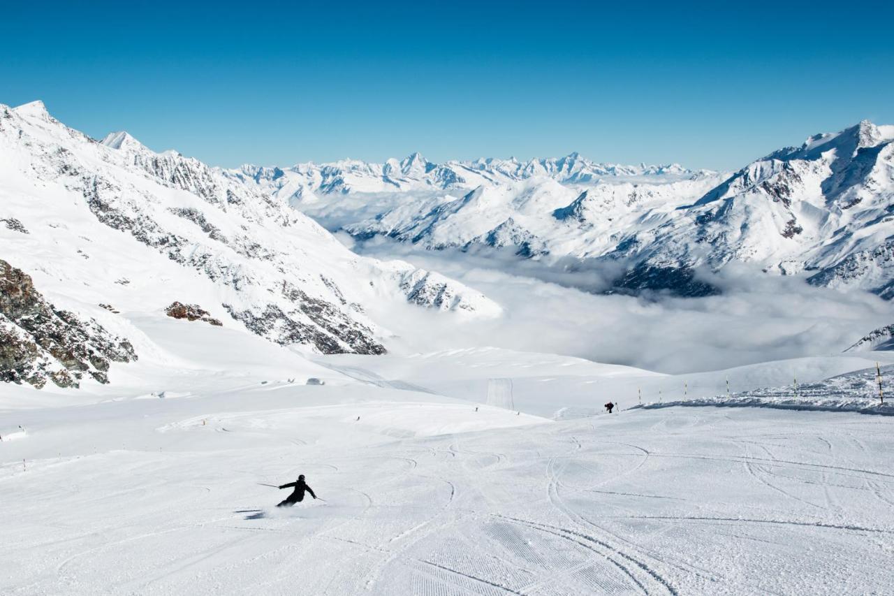 Wellnesshotel Schweizerhof Saas-Fee Bagian luar foto