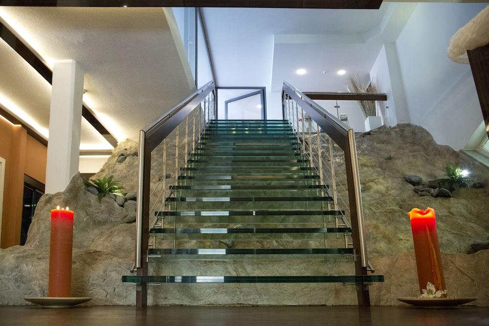 Wellnesshotel Schweizerhof Saas-Fee Bagian luar foto