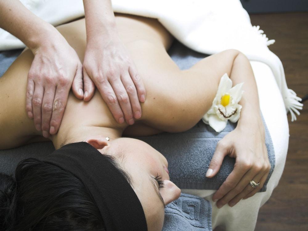 Wellnesshotel Schweizerhof Saas-Fee Bagian luar foto