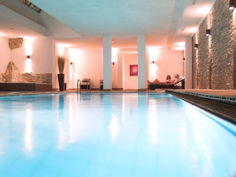 Wellnesshotel Schweizerhof Saas-Fee Bagian luar foto